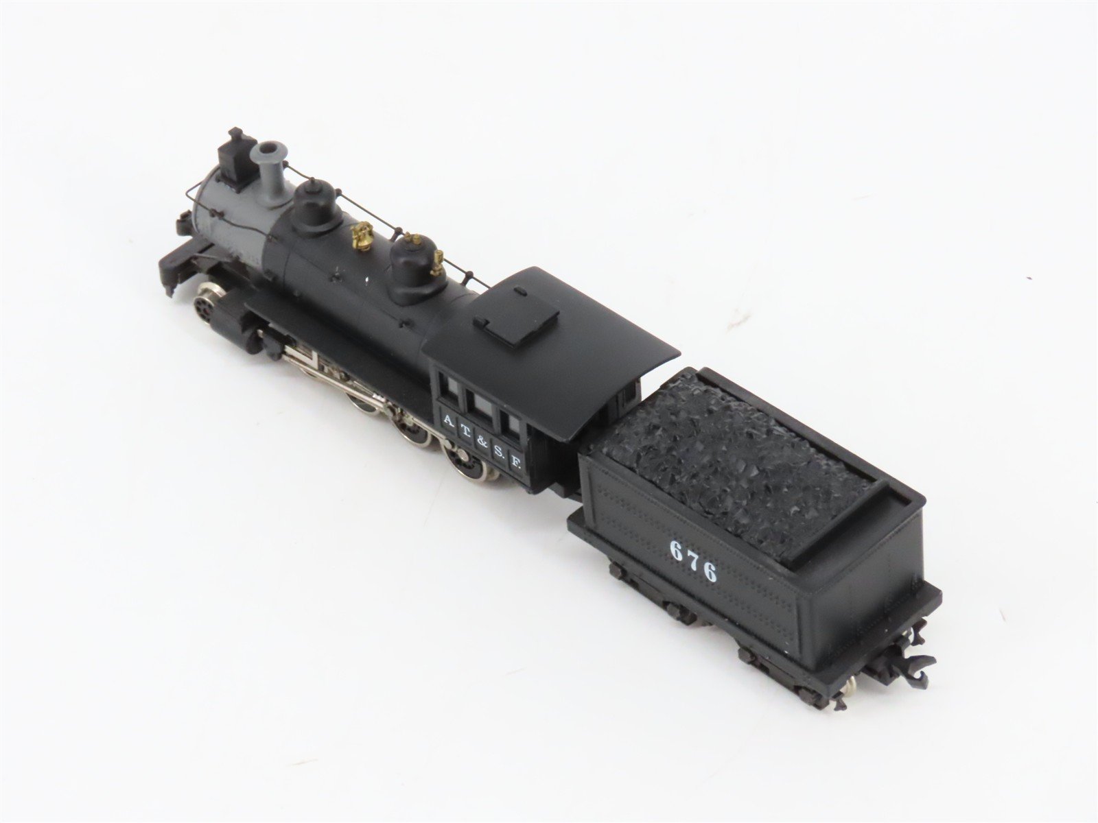 N Scale Roundhouse 8008 ATSF Santa Fe 2-8-0 Steam Locomotive #676