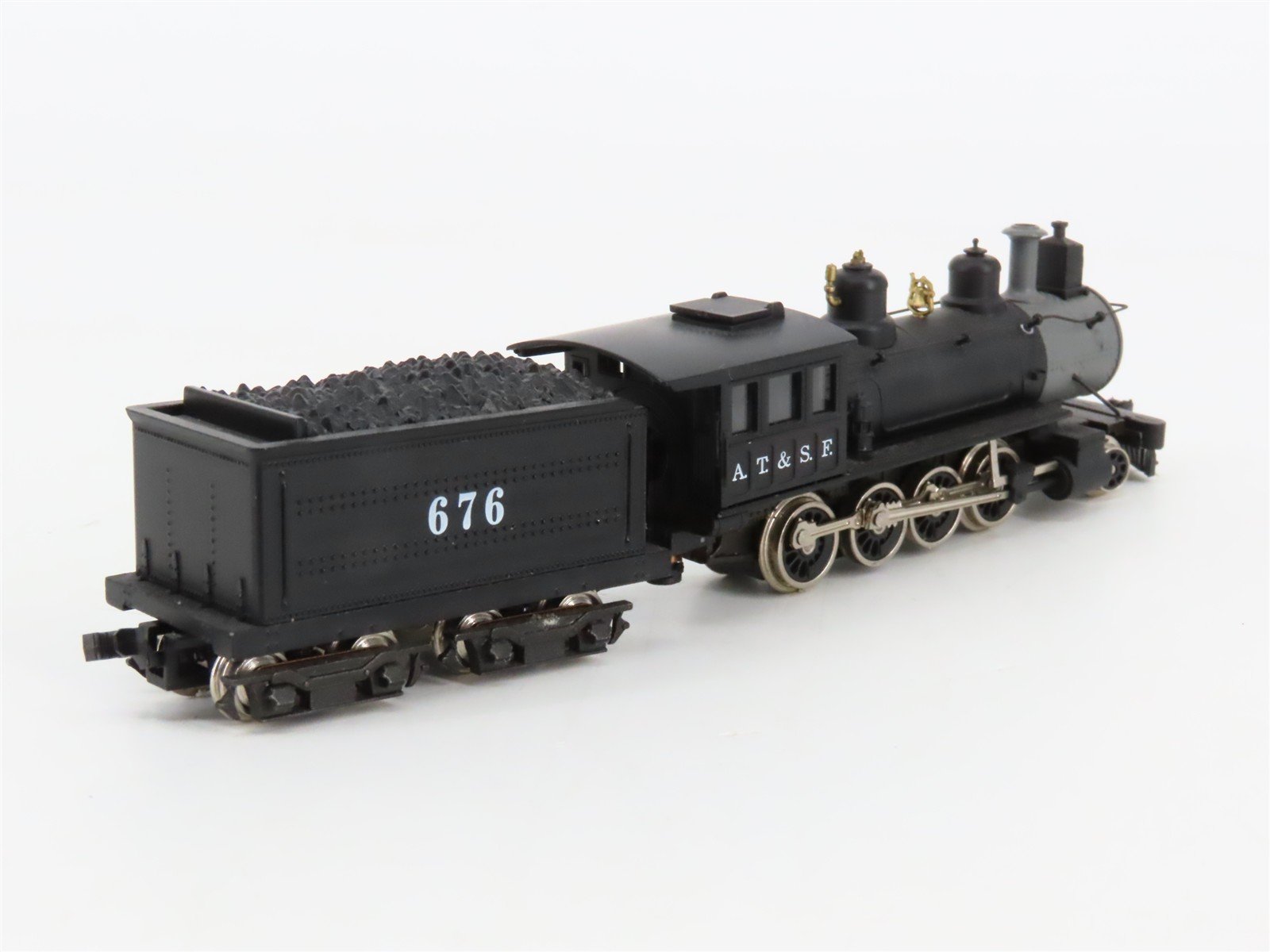 N Scale Roundhouse 8008 ATSF Santa Fe 2-8-0 Steam Locomotive #676