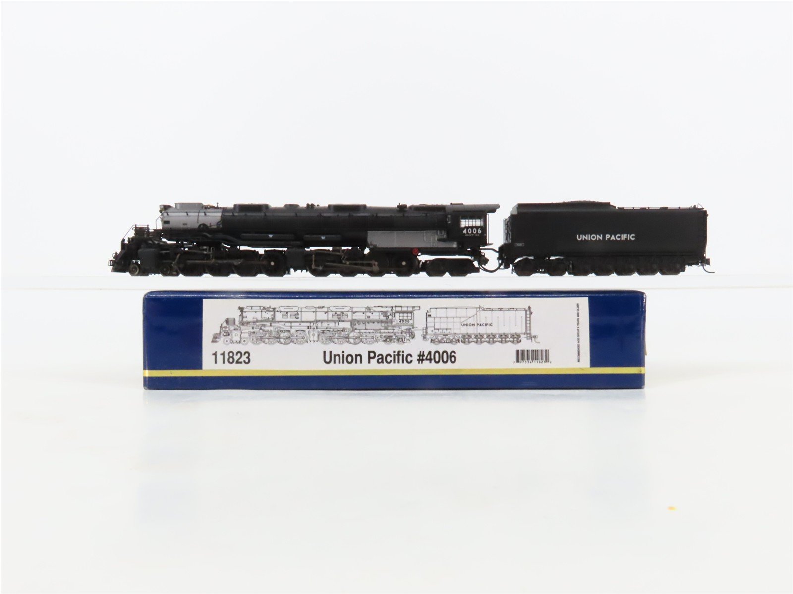 N Scale Athearn Genesis 11823 UP Union Pacific 4-8-8-4 Steam #4006 w/DCC & Sound