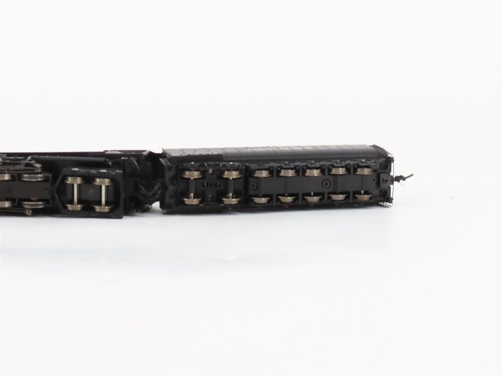 N Scale Athearn Genesis 11802 UP Union Pacific 4-6-6-4 Steam #3985 w/DCC & Sound