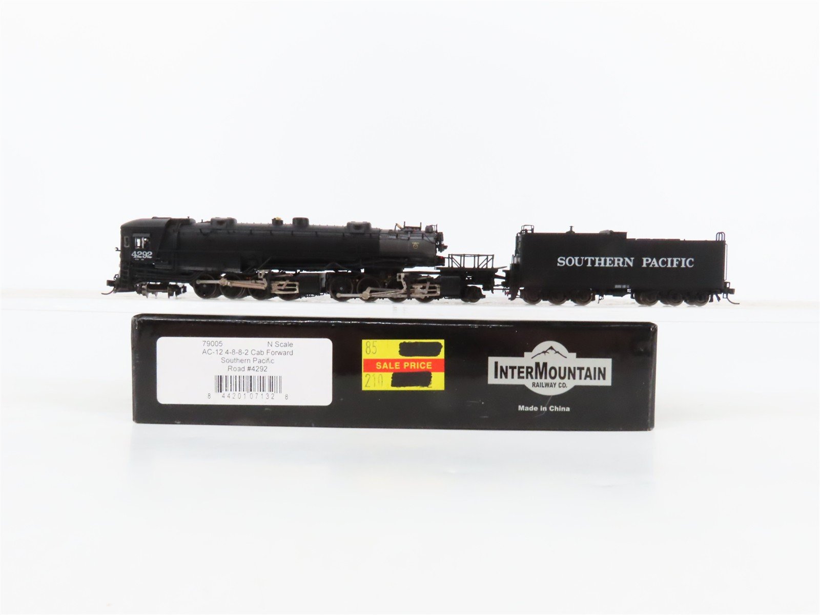 N Scale Intermountain 79005 SP Southern Pacific 4-8-8-2 Cab Forward Steam #4292