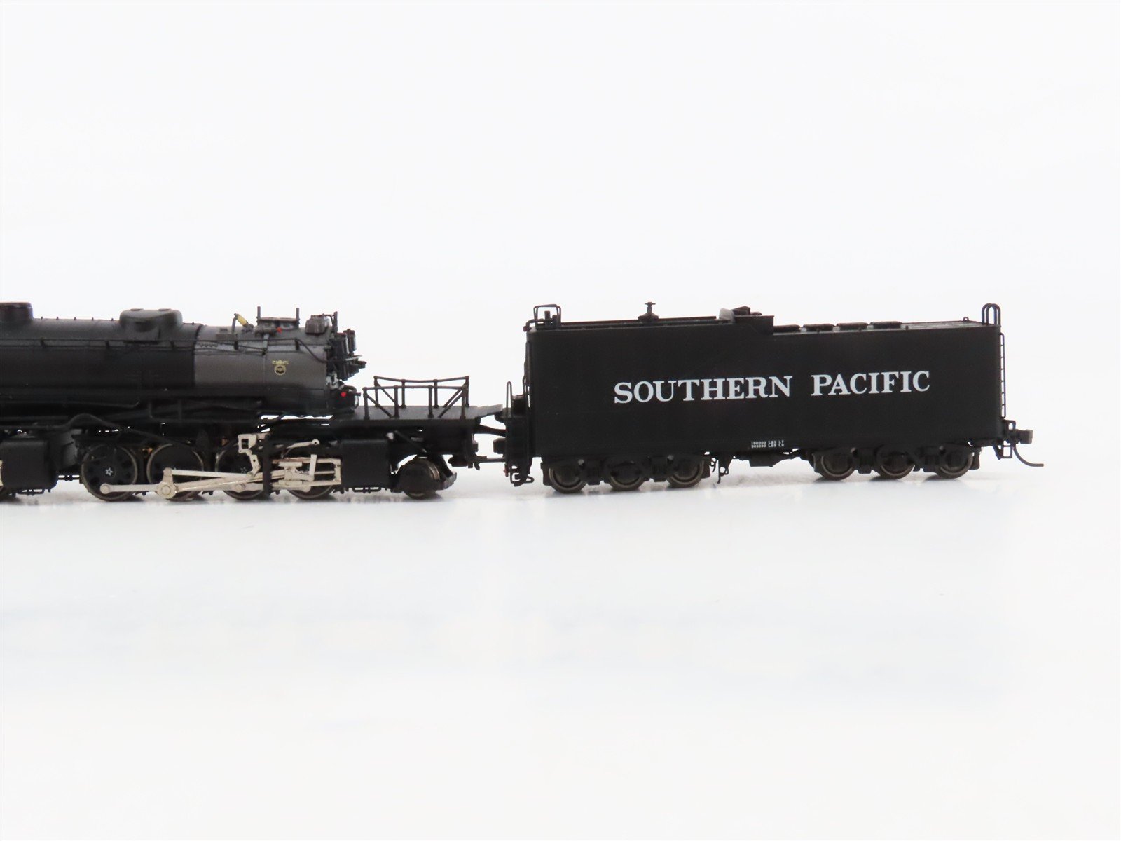 N Scale Intermountain 79005 SP Southern Pacific 4-8-8-2 Cab Forward Steam #4292
