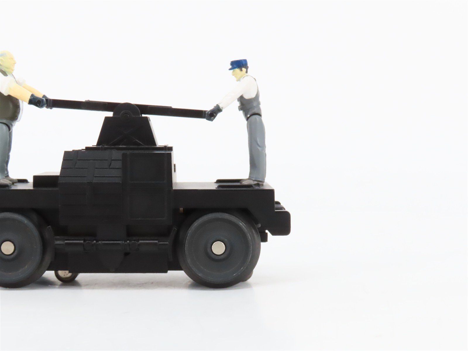 O27 Gauge 3-Rail MTH RailKing 30-2508 Unlettered Operating Hand Car w/ Figures