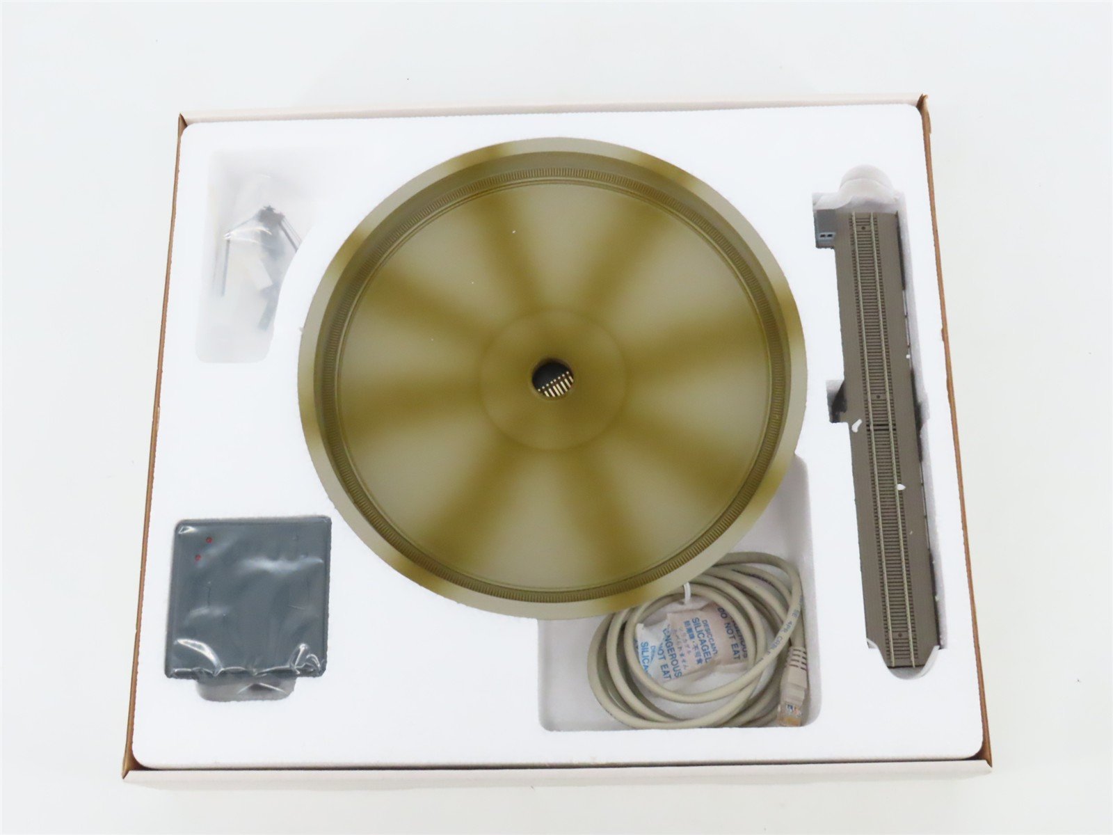 N Scale Walthers Cornerstone Built-Ups 933-2613 Modern 130' Turntable Track