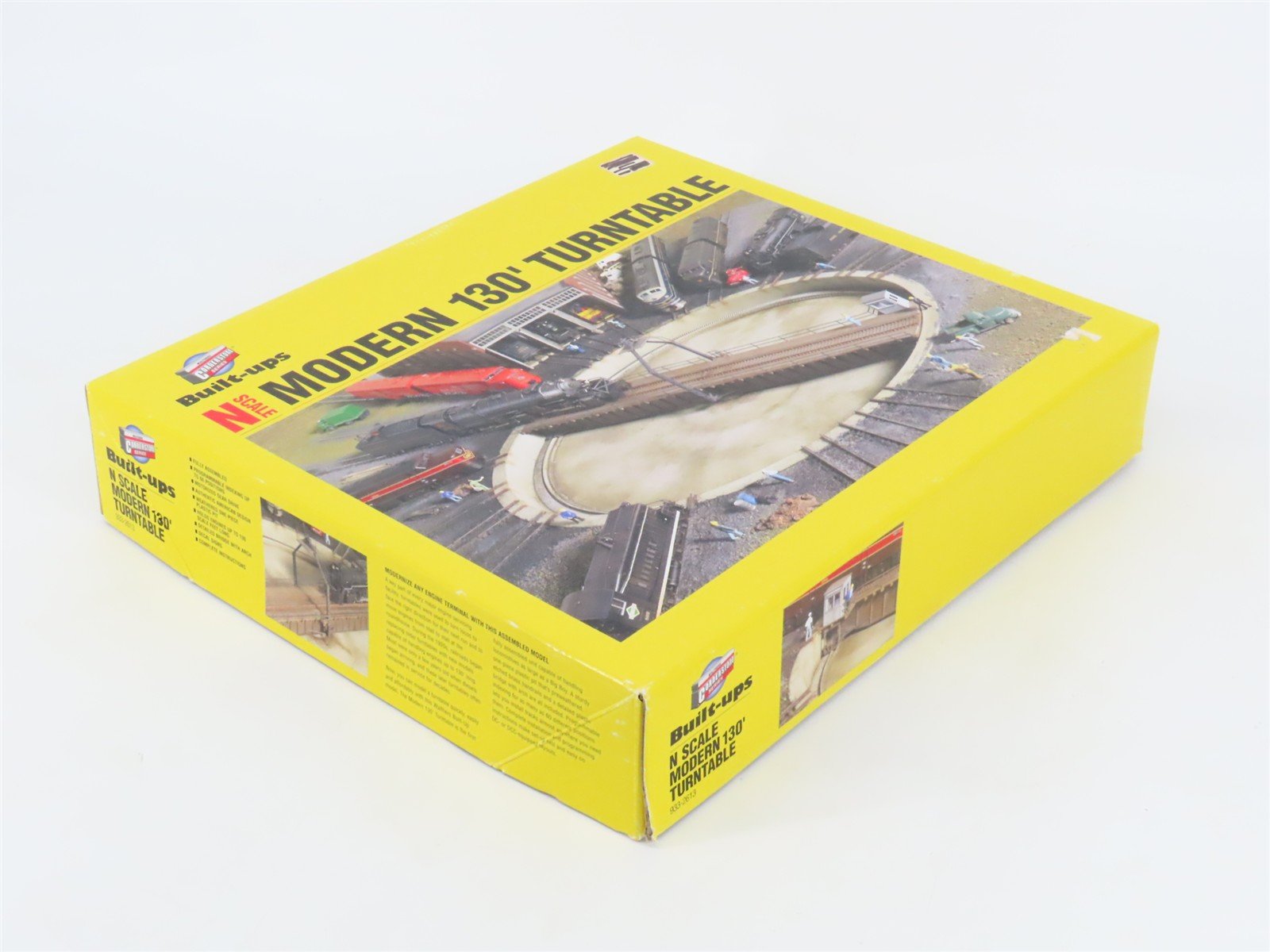 N Scale Walthers Cornerstone Built-Ups 933-2613 Modern 130' Turntable Track