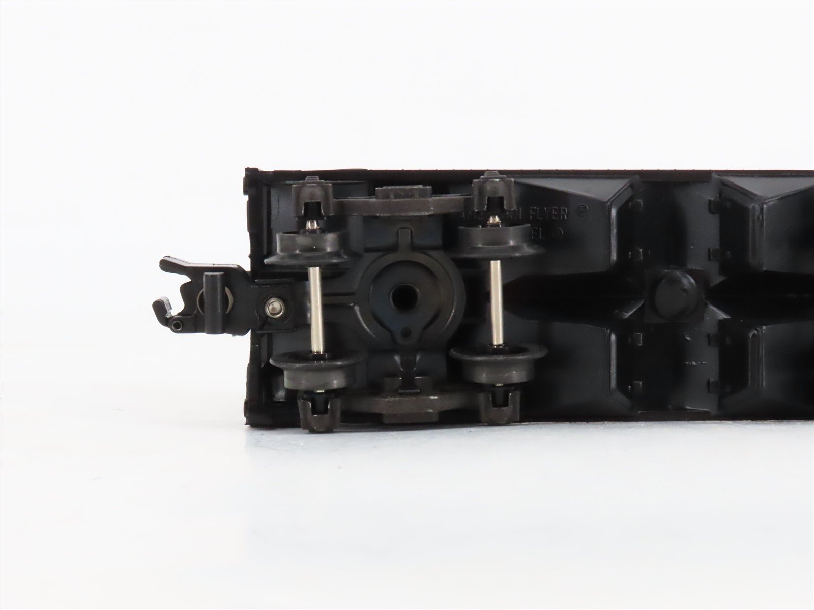 S Scale American Flyer 6-48610 NKP Nickel Plate Road 2-Bay Covered Hopper #48610