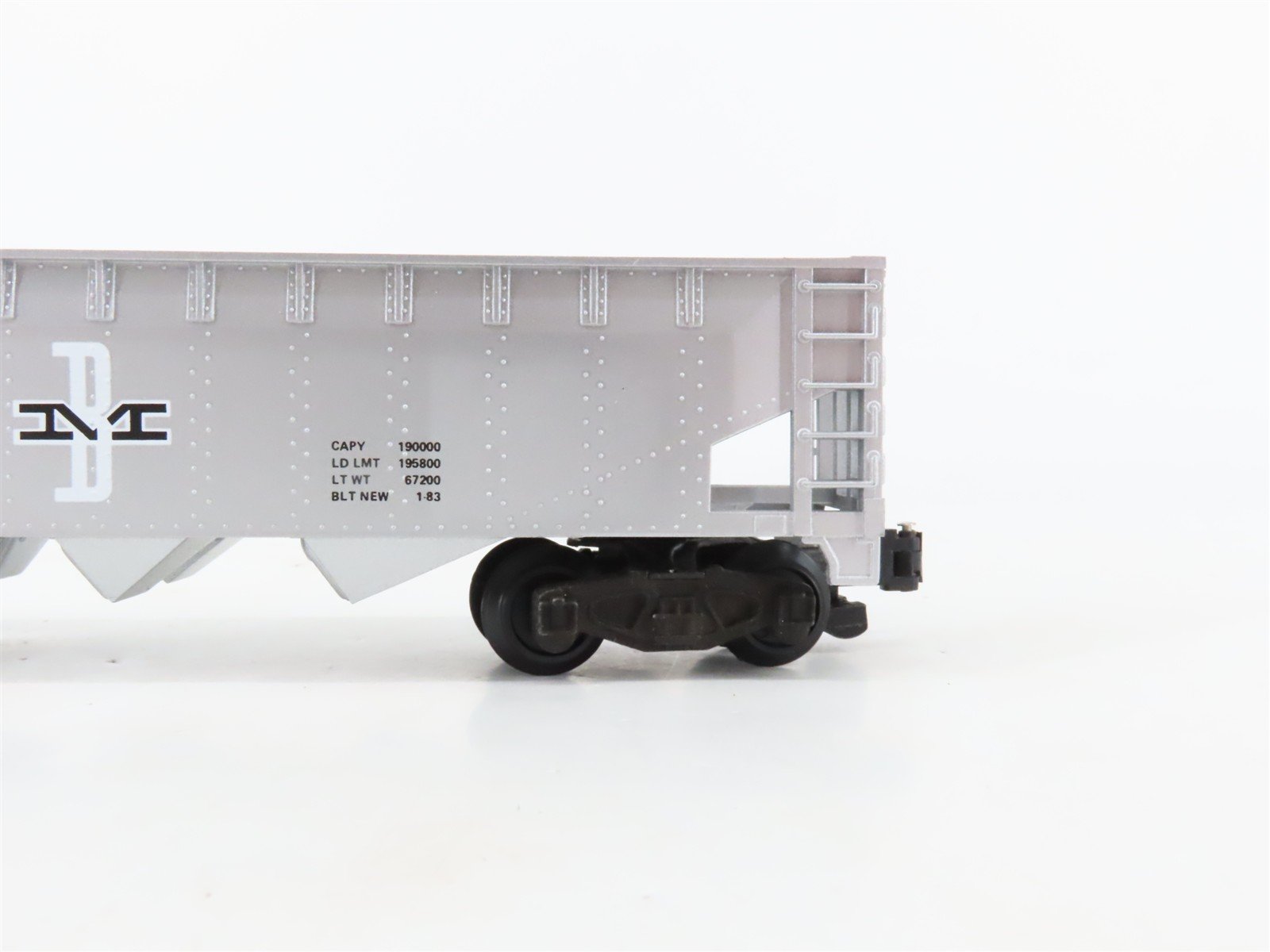 S Scale American Flyer 4-9203 B&M Boston & Maine 3-Bay Open Hopper #9203