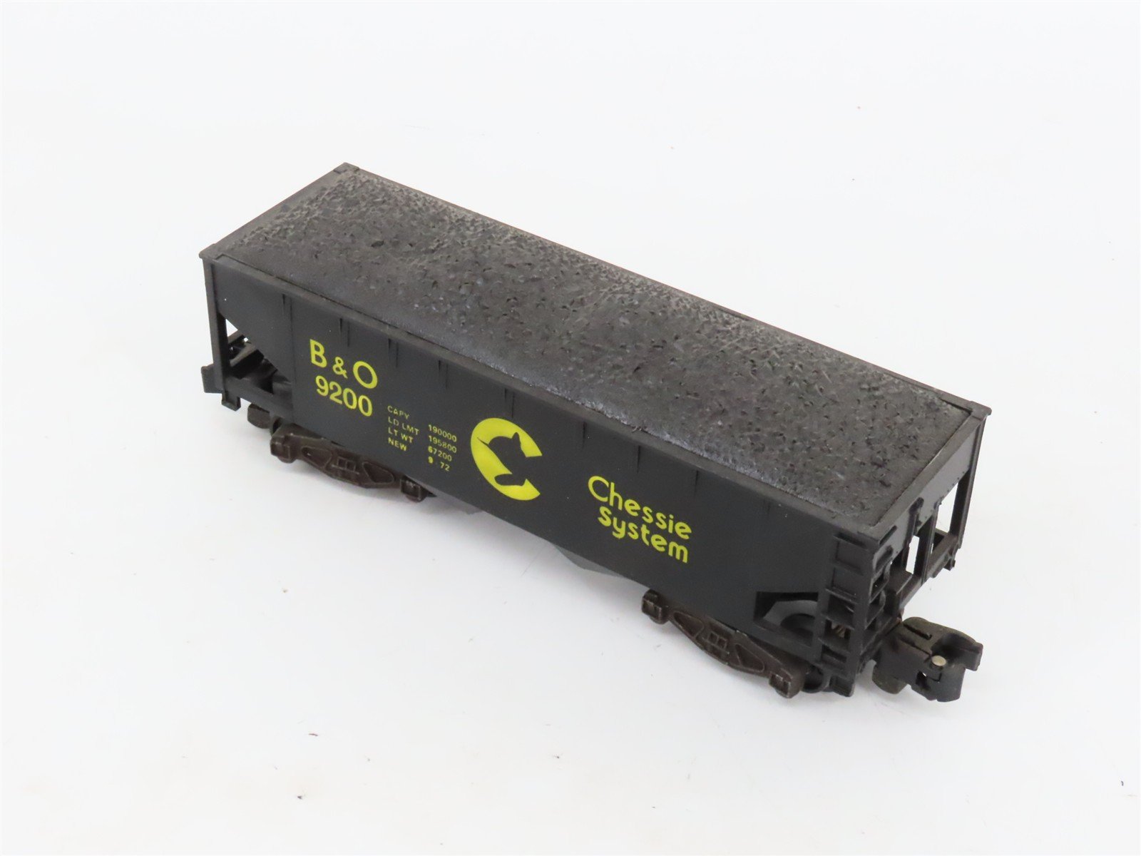 S Scale American Flyer 4-9200 B&O Chessie System 3-Bay Open Hopper #9200 w/Load