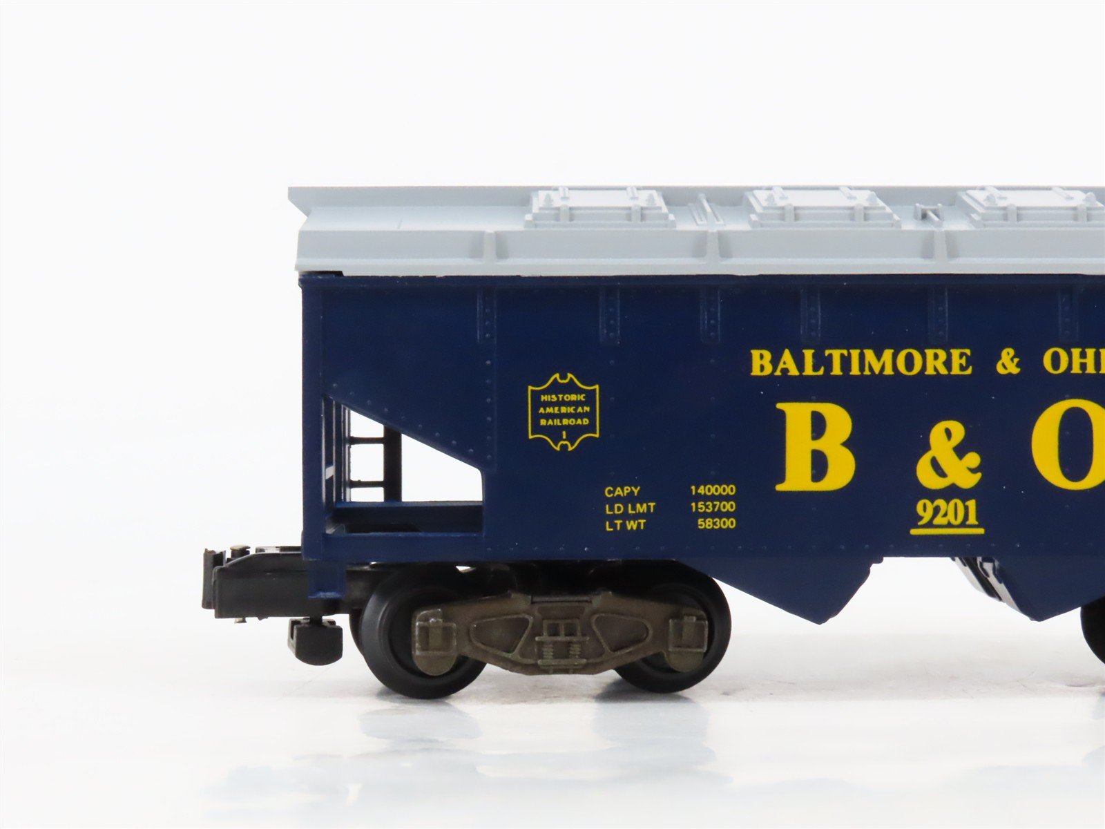 S Scale American Flyer 4-9201 B&O Baltimore & Ohio 3-Bay Covered Hopper #9200