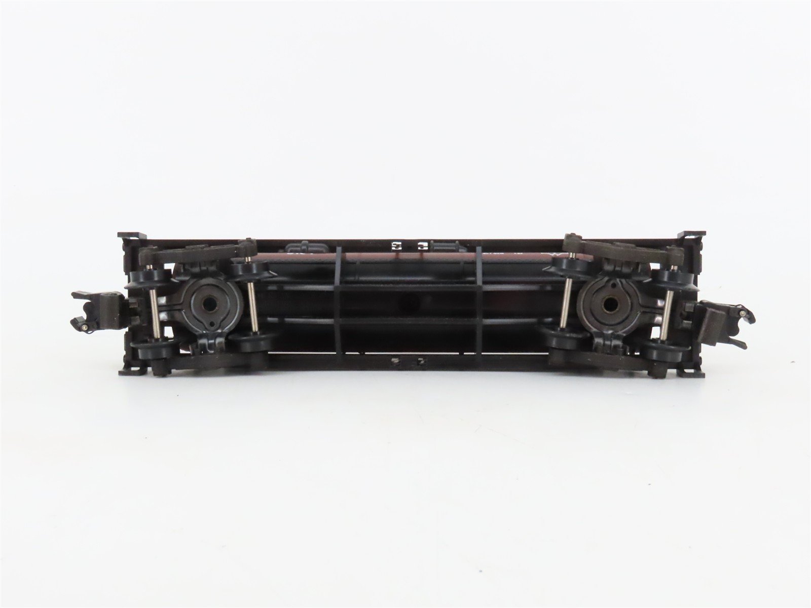 S Scale American Flyer 4-9104 B&M Boston & Maine 3-Dome Tankcar #9104