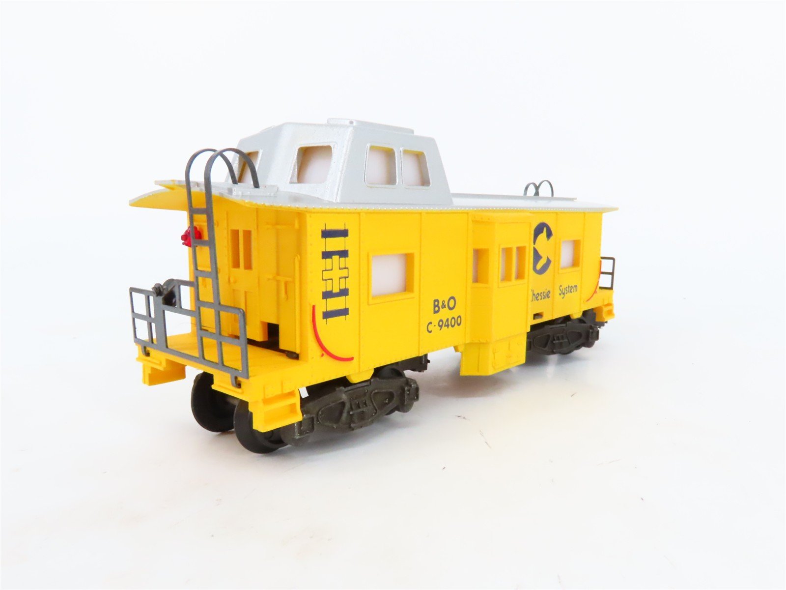 S Scale American Flyer 4-9400 B&O Chessie System Caboose #9400