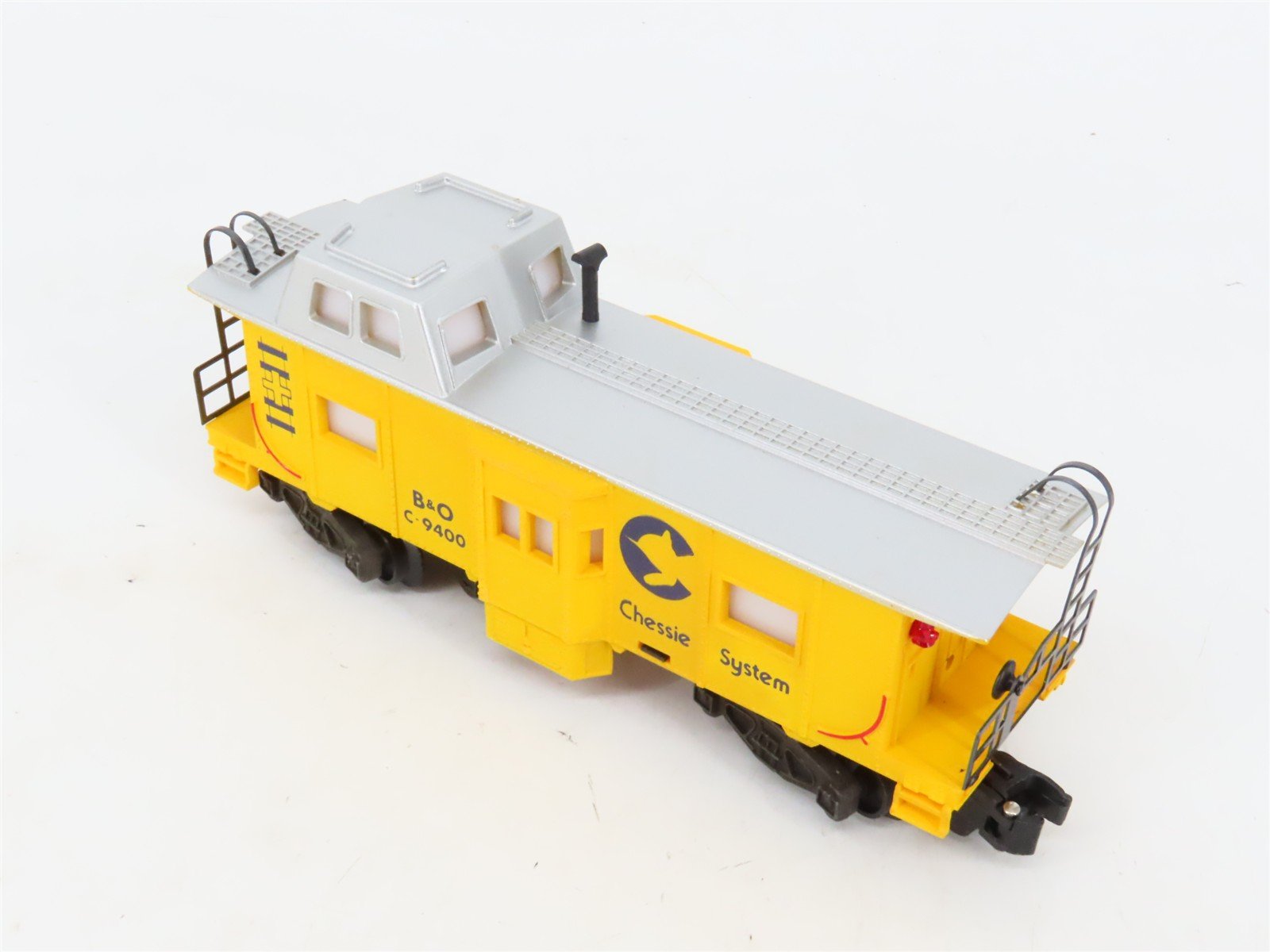 S Scale American Flyer 4-9400 B&O Chessie System Caboose #9400