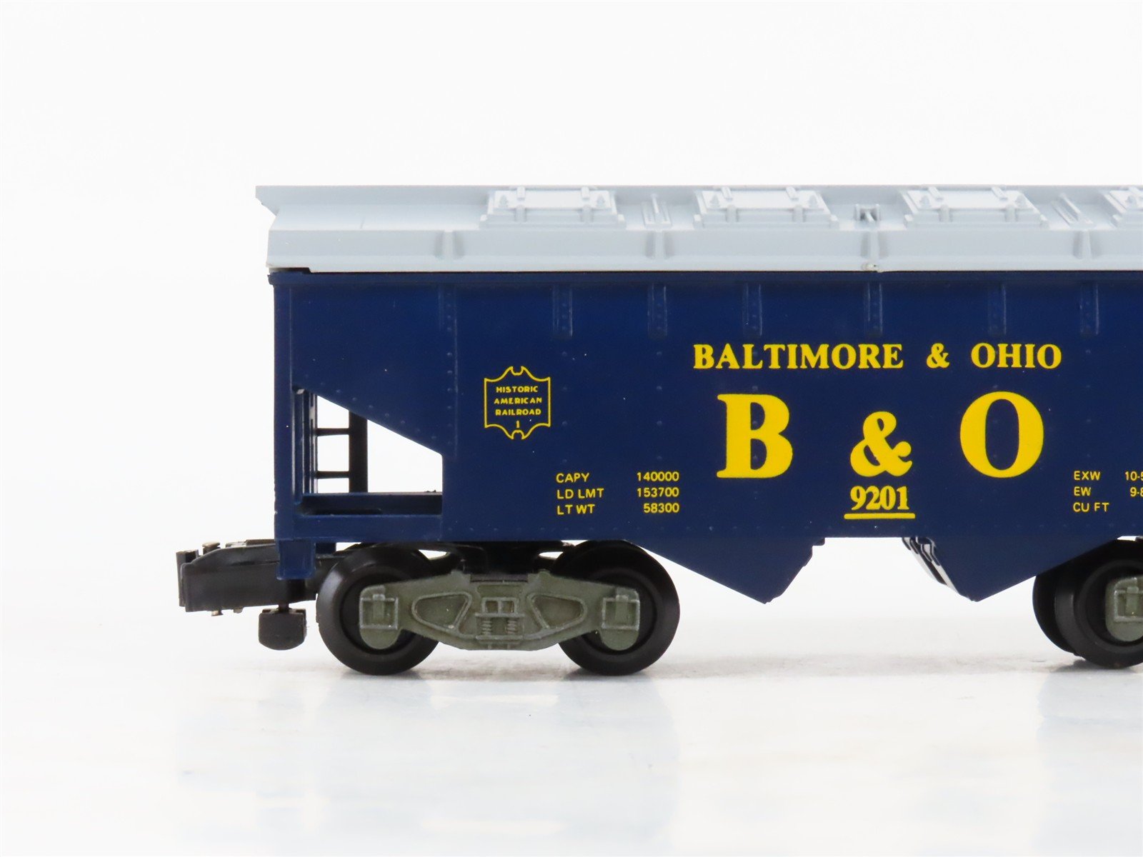 S Scale American Flyer 4-9201 B&O Baltimore & Ohio 2-Bay Covered Hopper #9201