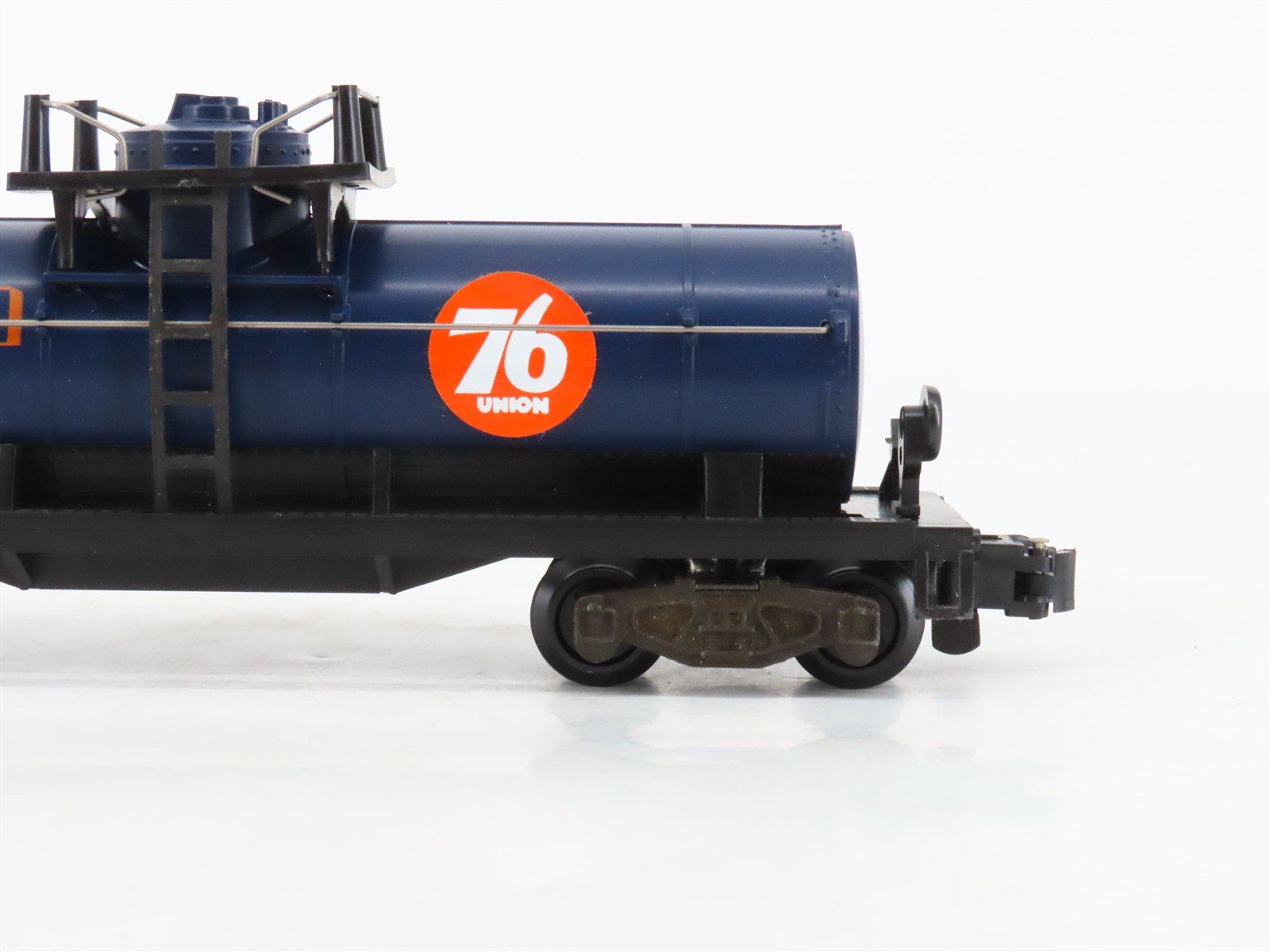 S Scale American Flyer 4-9101 UOCX Union Oil Single Dome Tankcar #9101