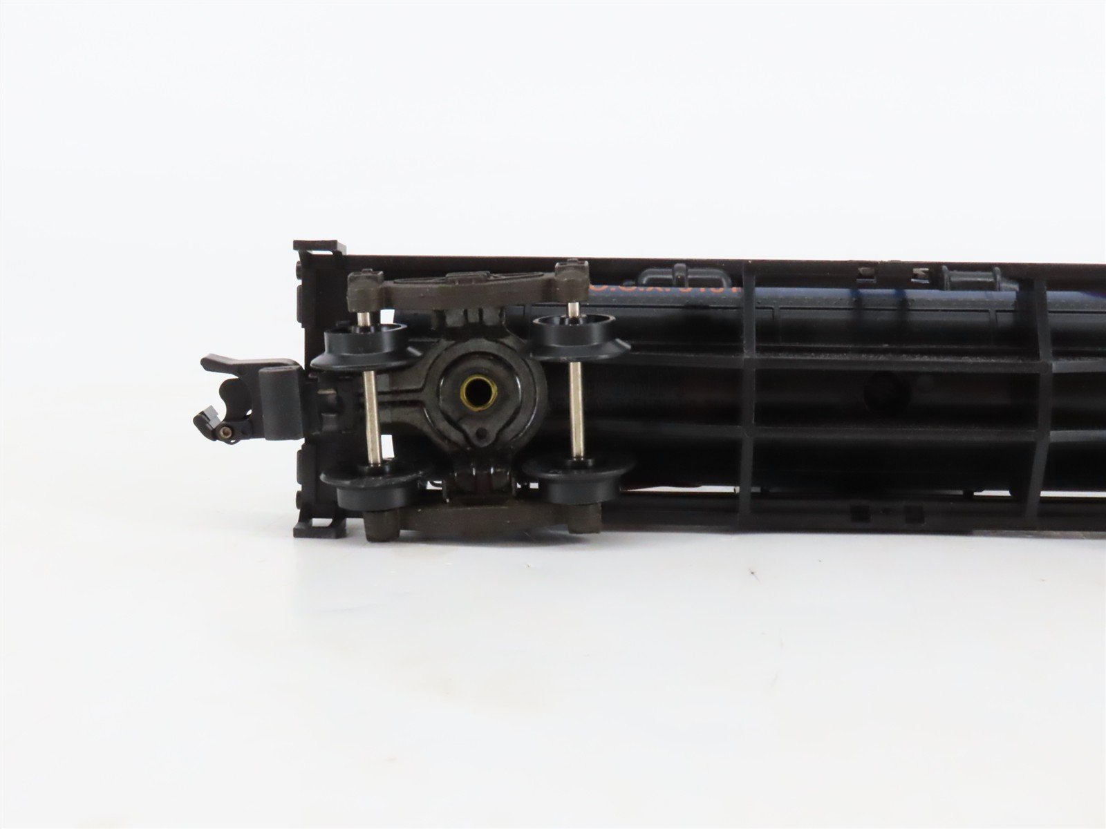 S Scale American Flyer 4-9101 UOCX Union Oil Single Dome Tankcar #9101