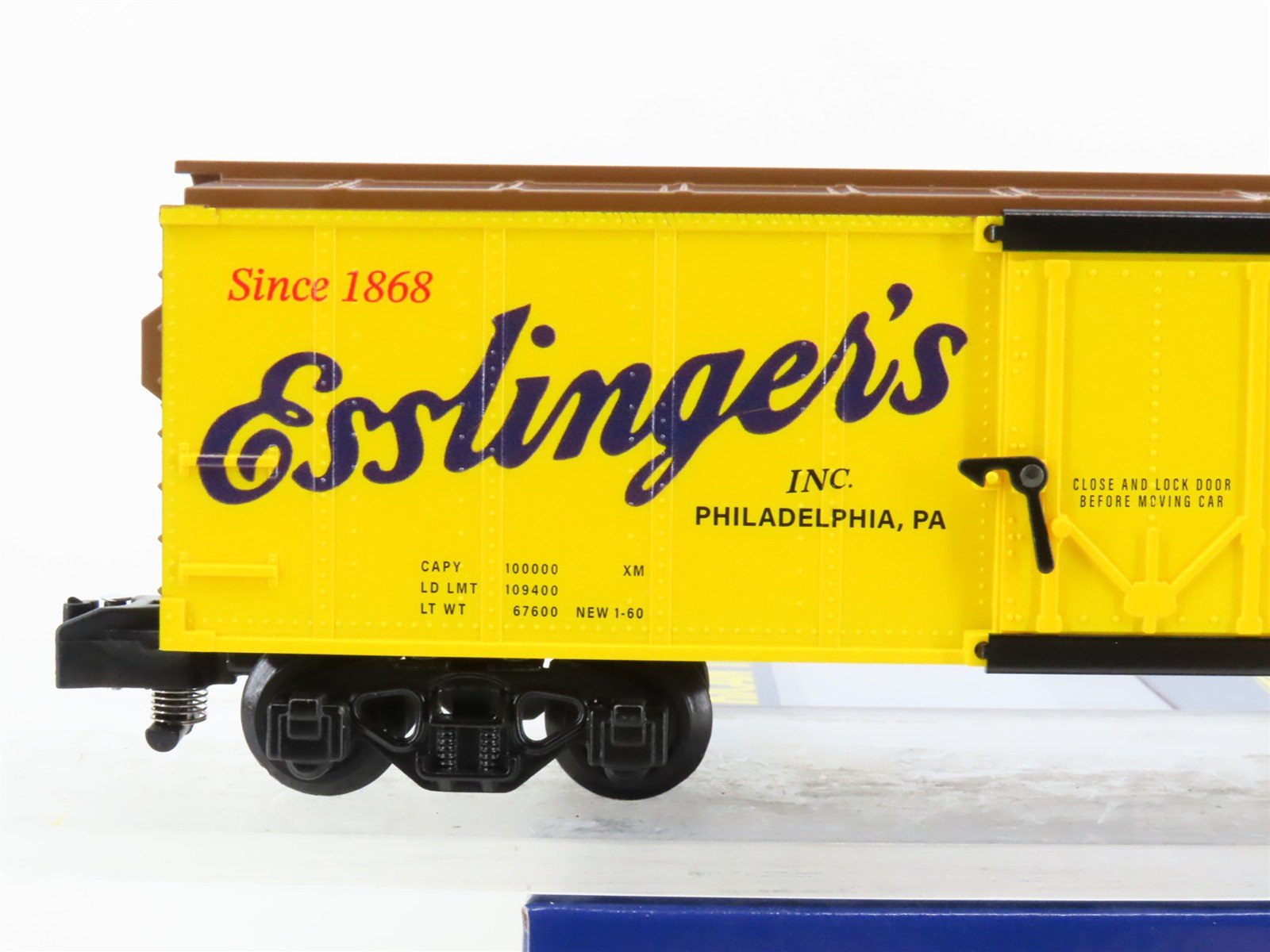 S Gauge Gilbert American Flyer 2401141 URT Esslinger's Single Door Box Car #1868