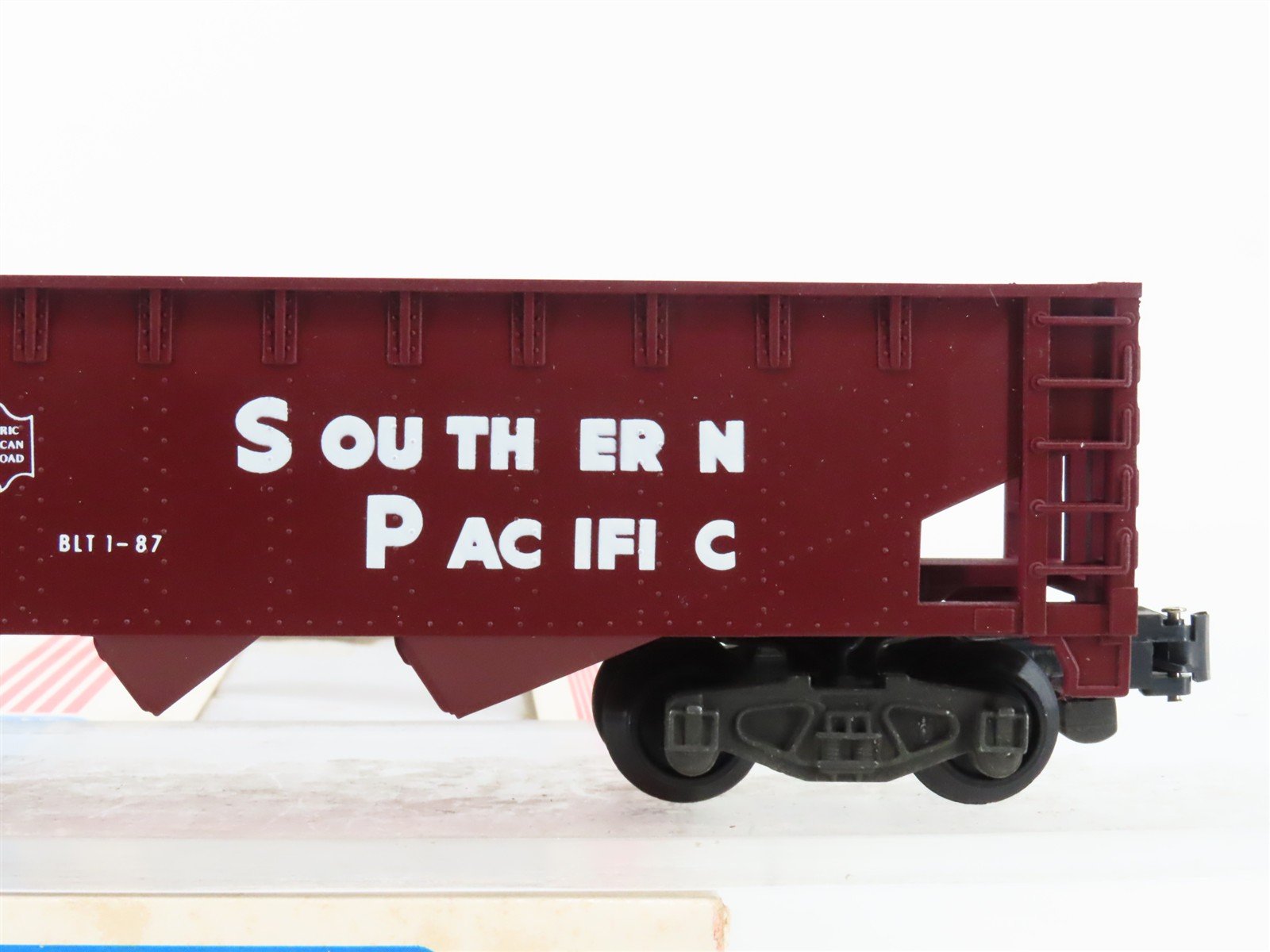 S Scale American Flyer 6-48600 SP Southern Pacific 3-Bay Hopper #48600