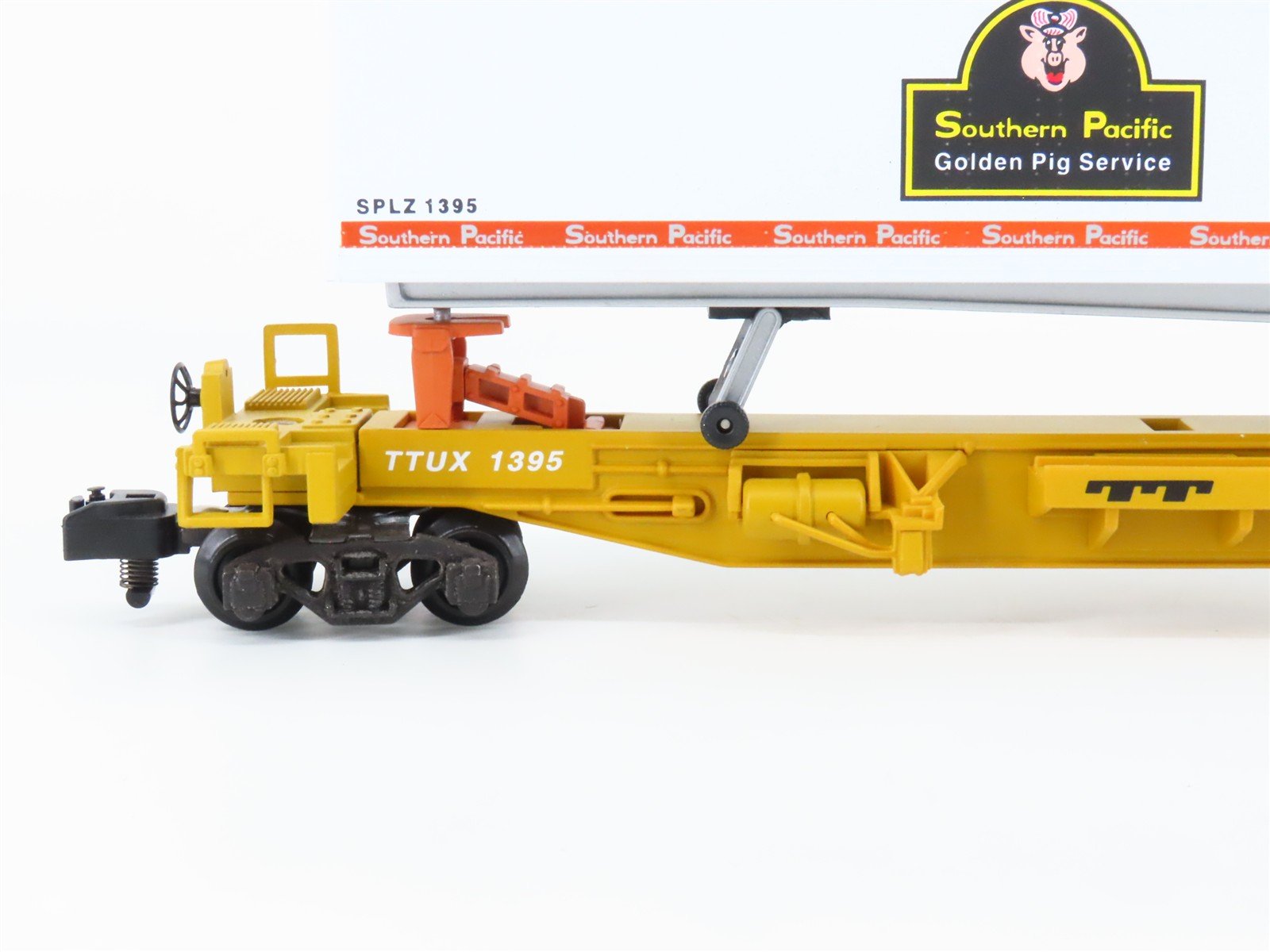 S Scale American Flyer 6-48493 TTUX Trailer Train Spine Car Set w/SP Trailers
