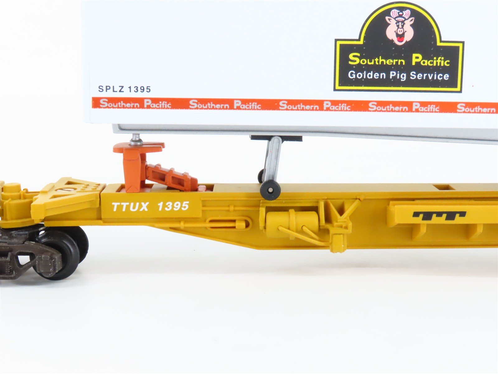 S Scale American Flyer 6-48493 TTUX Trailer Train Spine Car Set w/SP Trailers