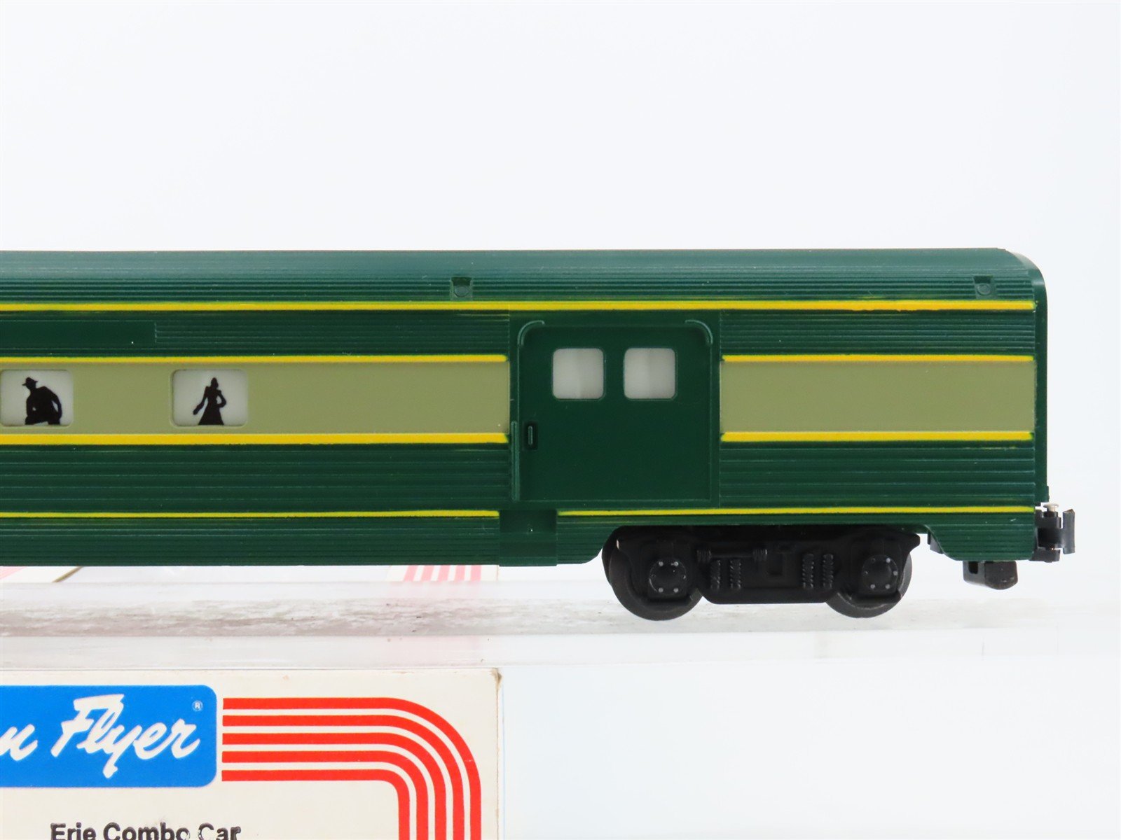 S Scale American Flyer 4-9504 Erie Combine Passenger Car #9504 w/Light