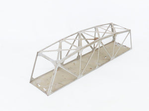 O Scale 24