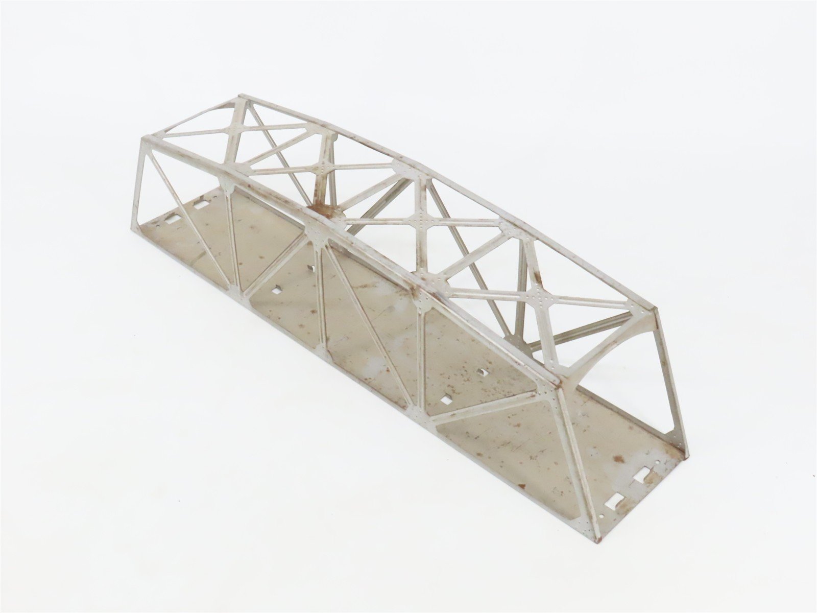 O Scale 24