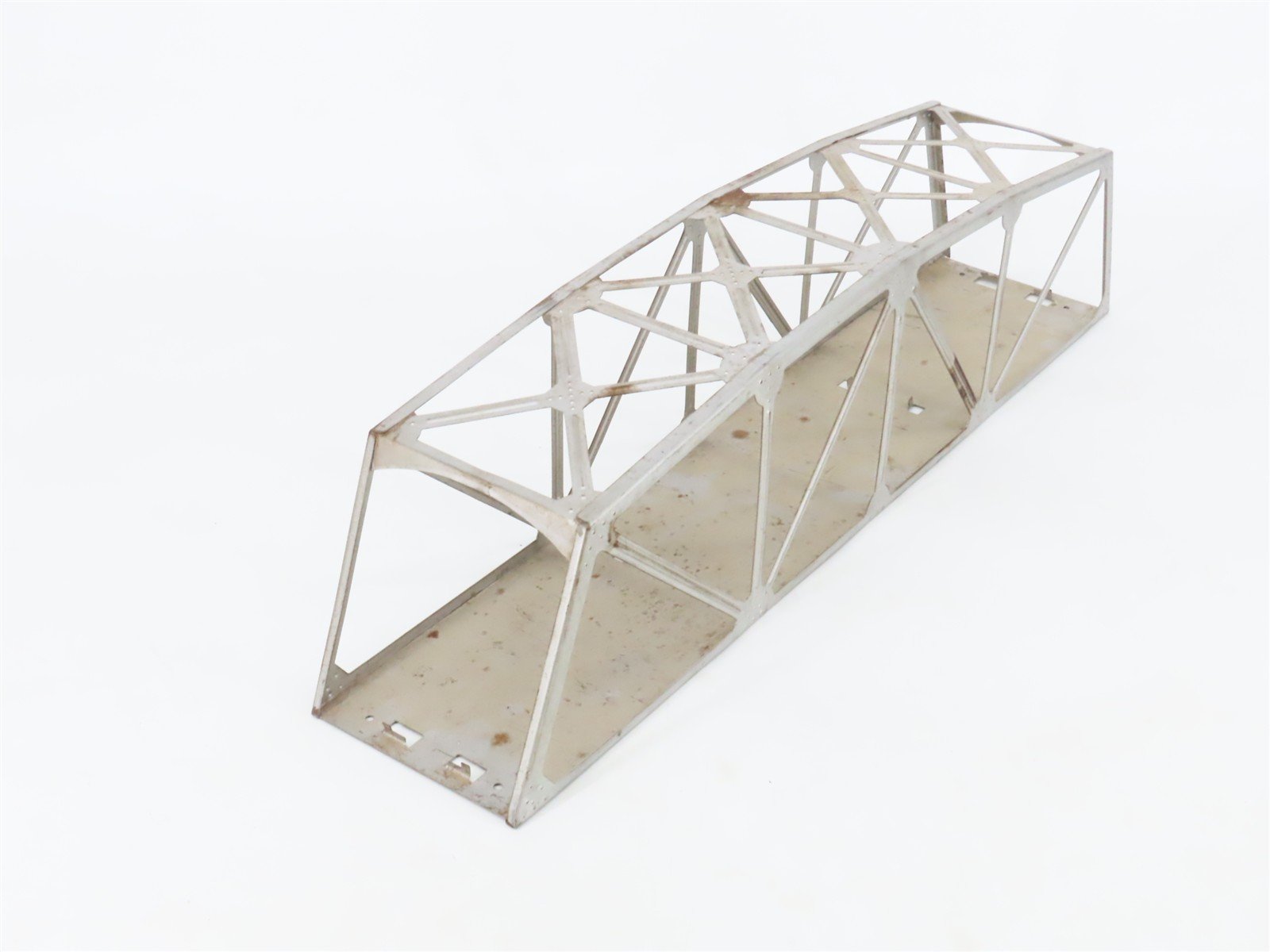 O Scale 24