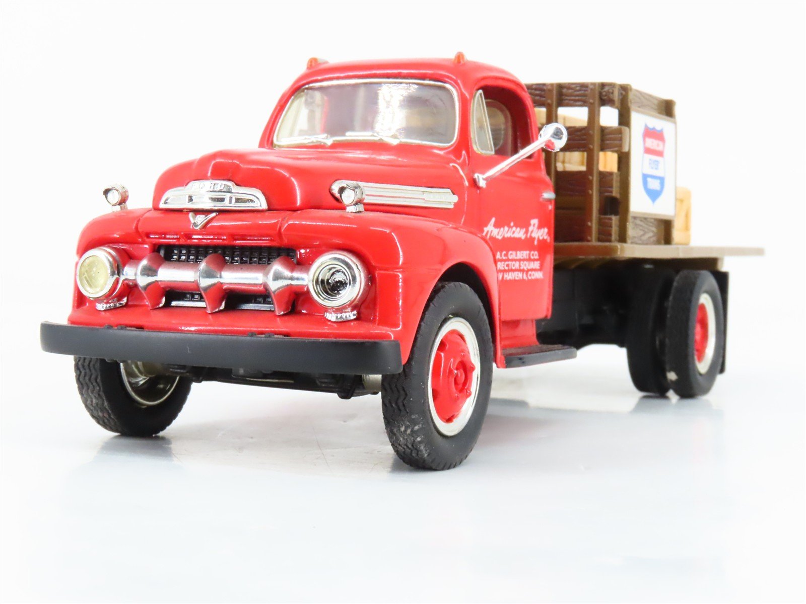 1:34 Scale Eastwood Automobilia 19-0118 Die-Cast 1951 Ford F-6 Stake Truck