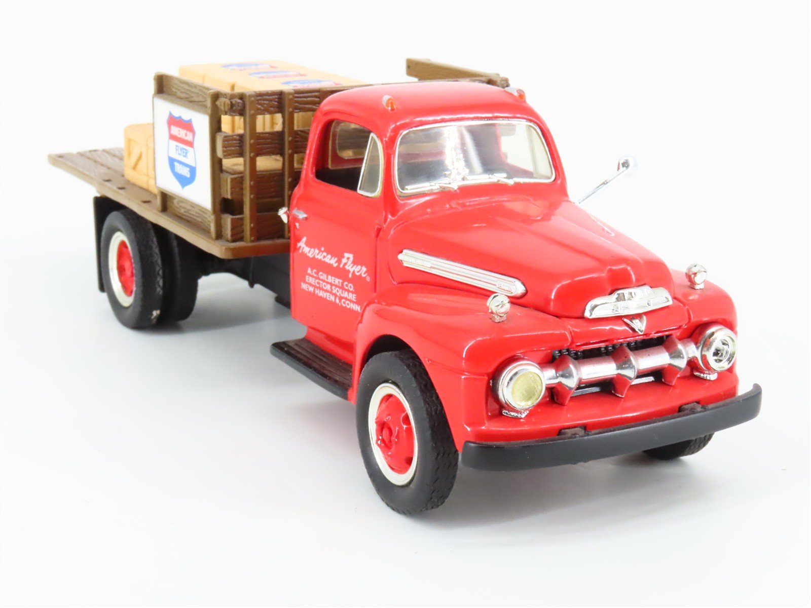 1:34 Scale Eastwood Automobilia 19-0118 Die-Cast 1951 Ford F-6 Stake Truck
