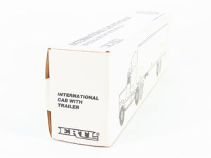 1:64 Scale Ertl 2934 Nickel Plate Road Die-Cast International Cab Semi Truck