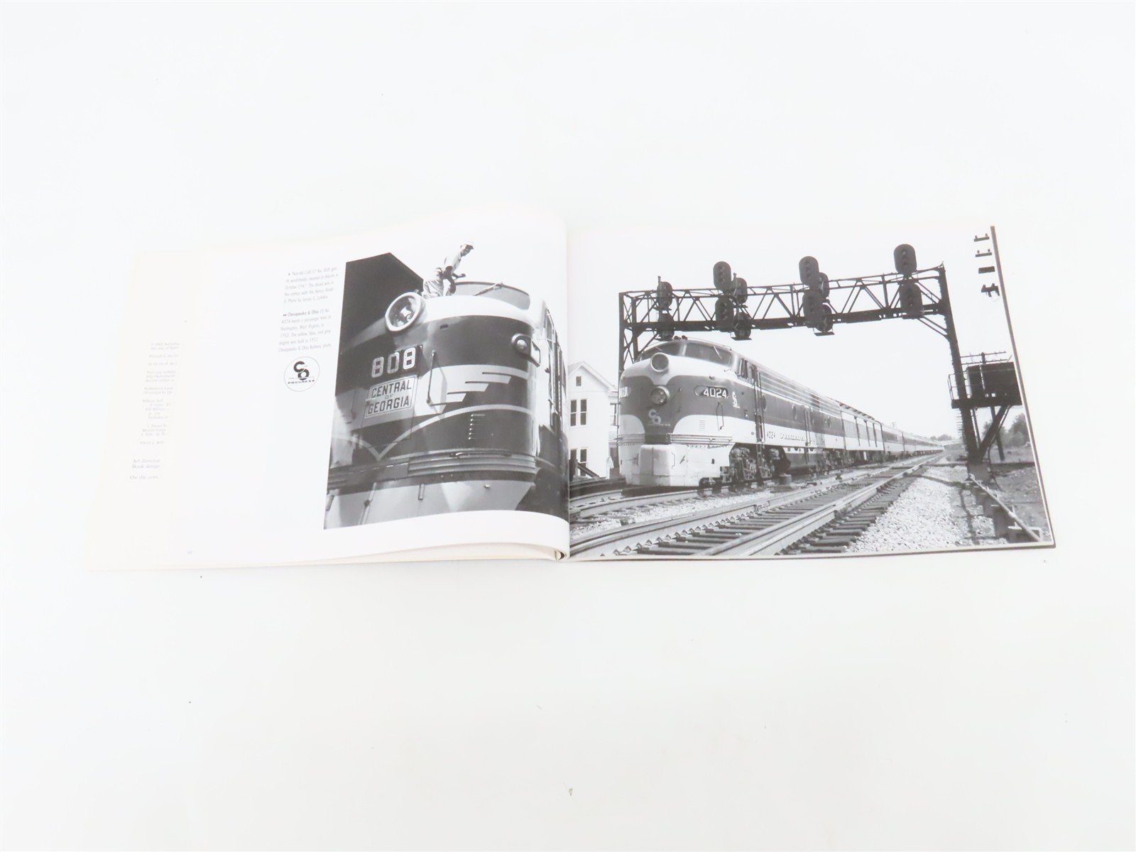 E Units: Electro-Motive's Classic Streamliners by Jeff Wilson ©2002 SC Book
