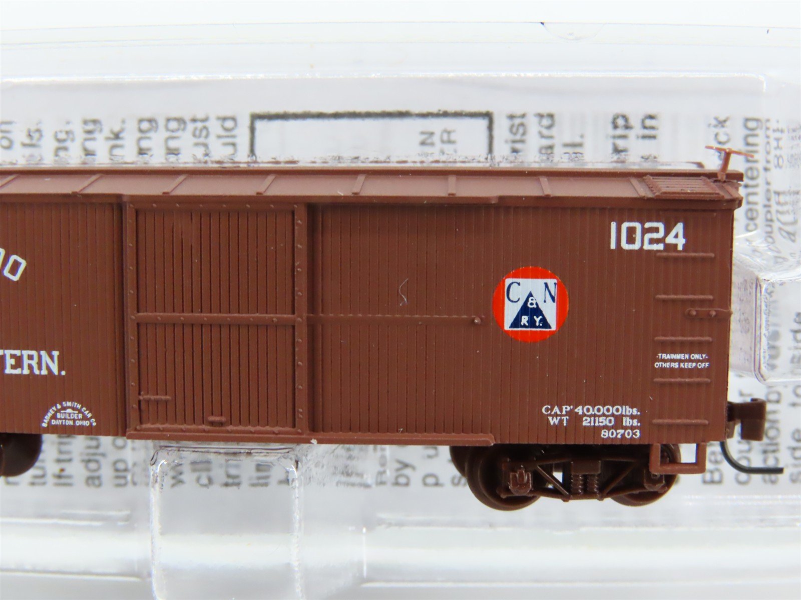 Nn3 Micro-Trains MTL 80000080 C&N Colorado & Northwestern 30' Box Car #1024