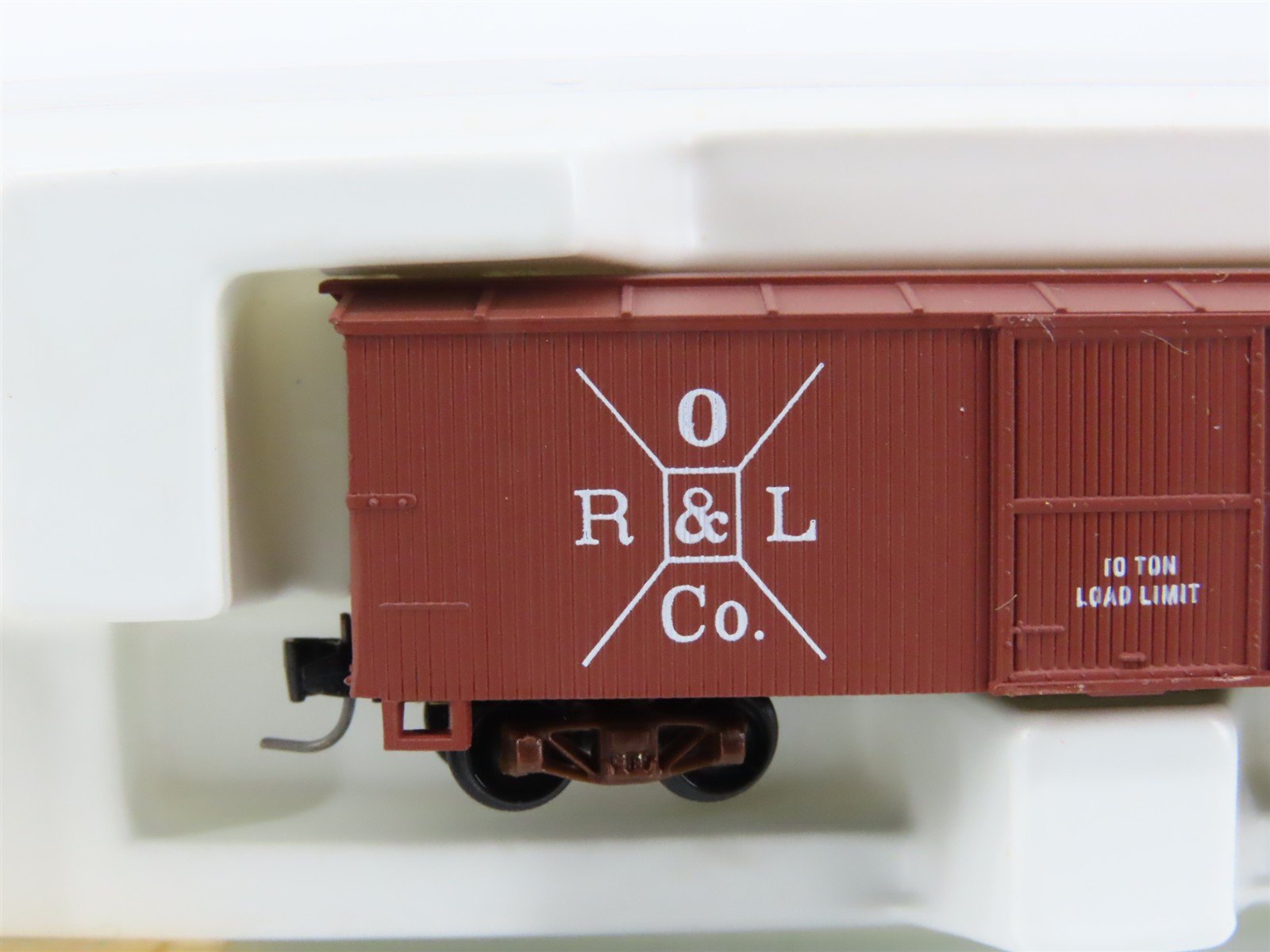 Nn3 Scale Micro-Trains MTL 15103 OR&L Oahu Railway & Land Co. Wood Box Car #829