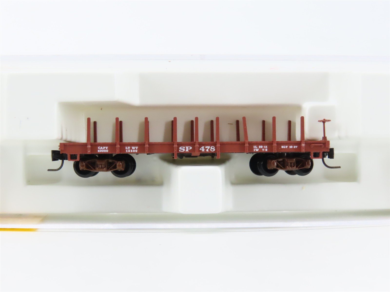 Nn3 Scale Micro-Trains MTL 15301 SP Southern Pacific Flat Car #478 w/ Stakes