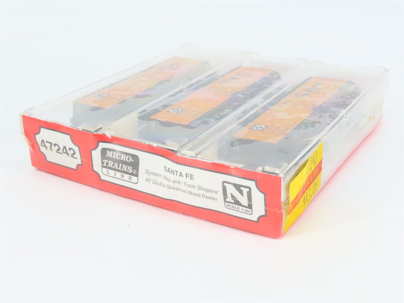 N Scale Micro-Trains MTL 47242 SFRD Santa Fe 40' Wood Reefers 3-Pack Sealed