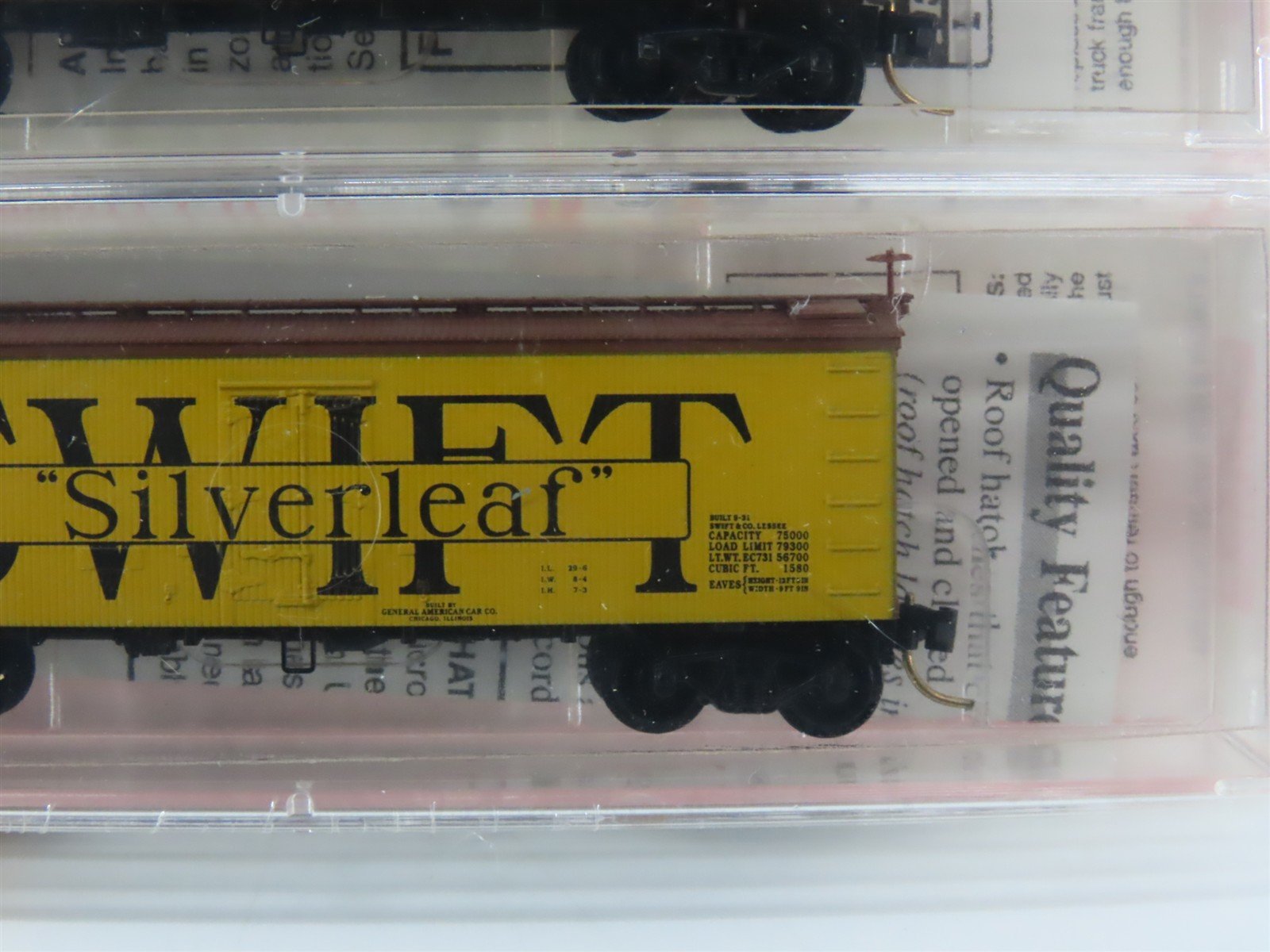 N Scale Micro-Trains MTL 58512 SRL Swift Premium Special Reefers 3-Pack Sealed