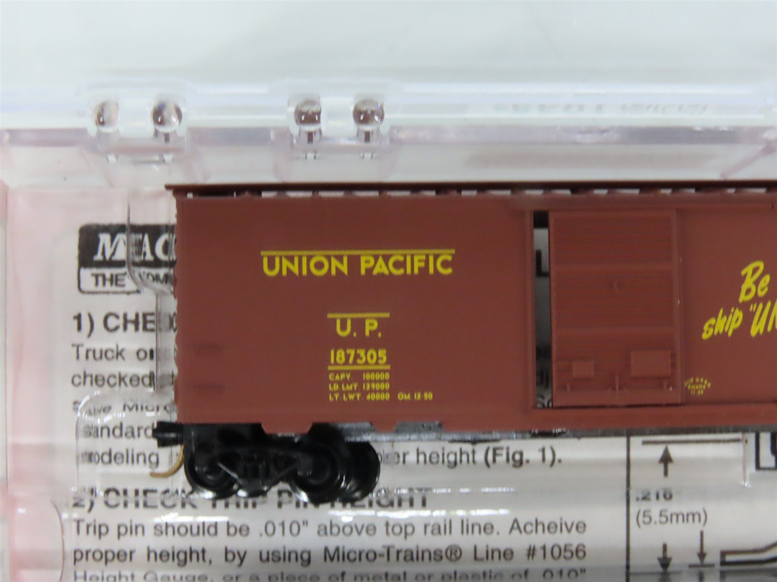N Scale Micro-Trains MTL 20286-2 UP Union Pacific 40' Single Door Box Car 3-Pack