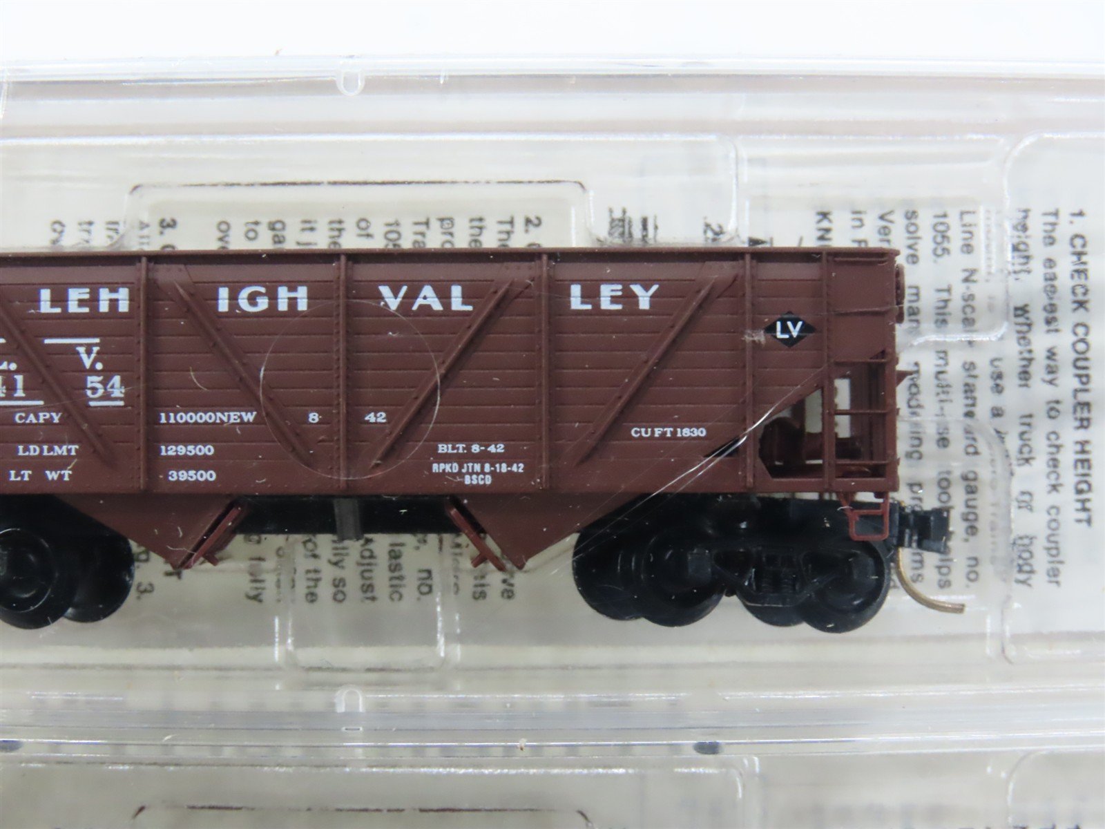 N Scale Micro-Trains MTL 57032 LV Lehigh Valley 2-Bay Hopper 3-Pack Sealed