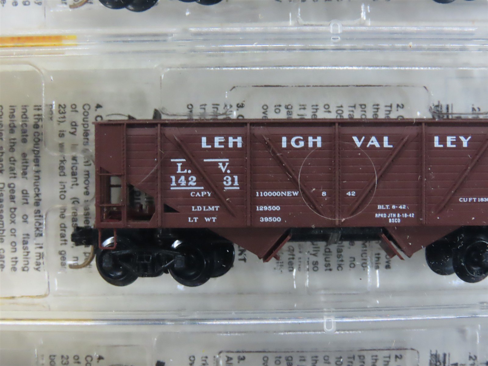N Scale Micro-Trains MTL 57032 LV Lehigh Valley 2-Bay Hopper 3-Pack Sealed