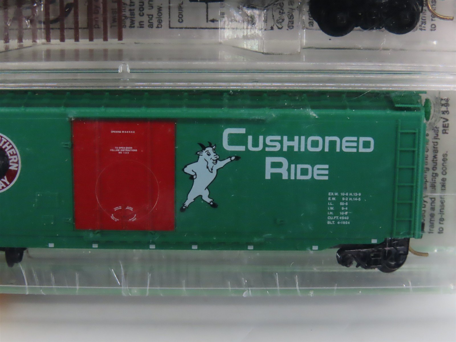N Micro-Trains MTL 21212 SP&S/GN/NP/CB&Q Fallen Flags Freight 4-Pack Sealed