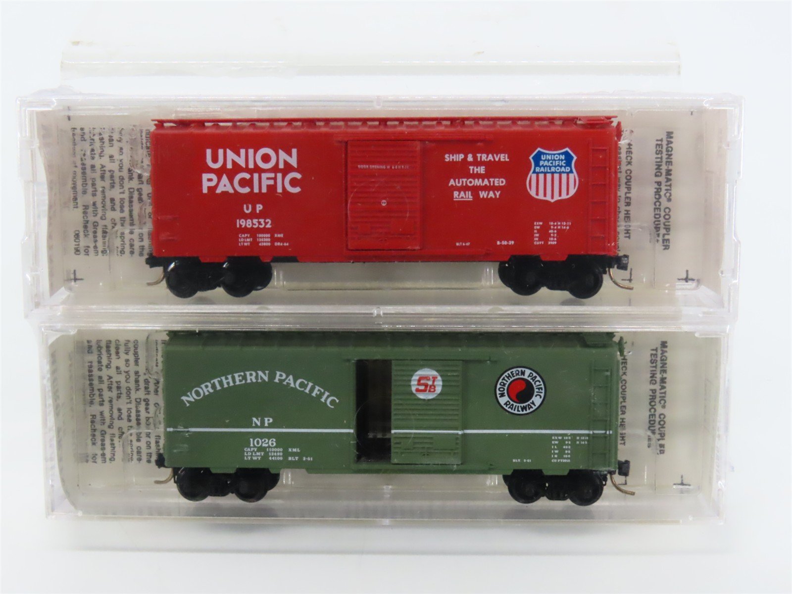 N Kadee Micro-Trains MTL TexNrails Special Run UP/NP Box Cars 2-Pack Sealed