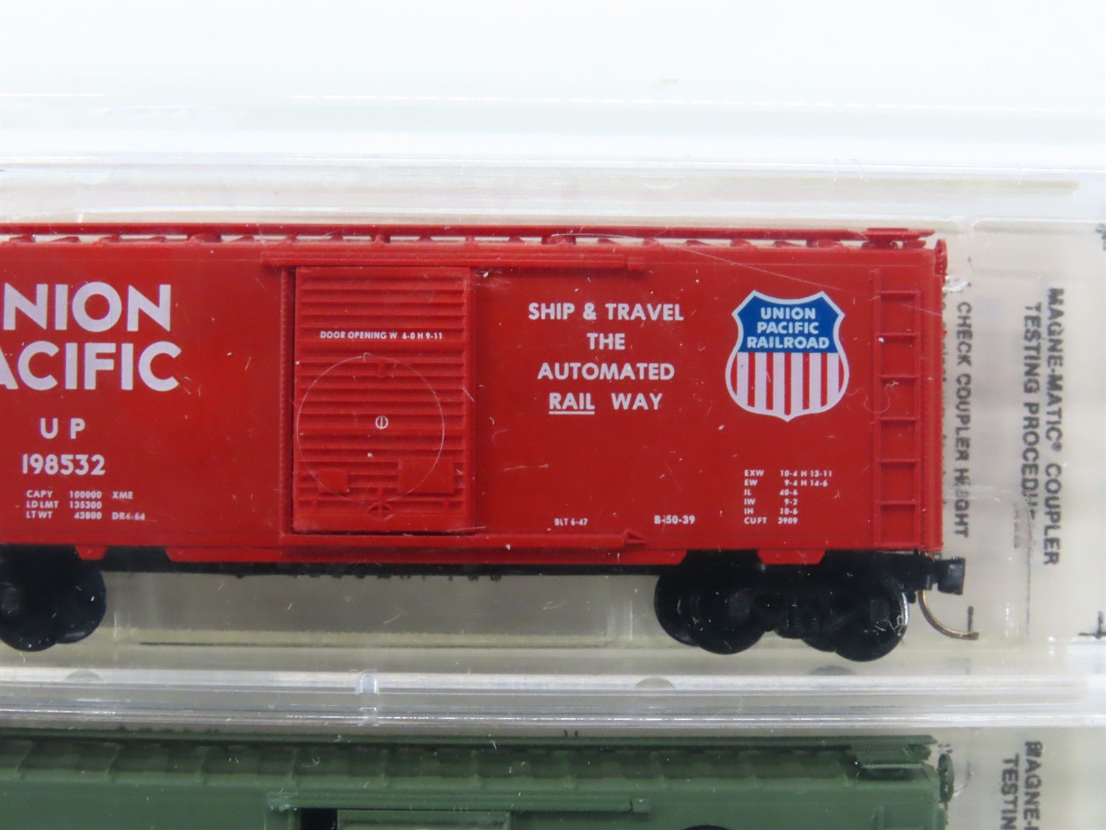 N Kadee Micro-Trains MTL TexNrails Special Run UP/NP Box Cars 2-Pack Sealed