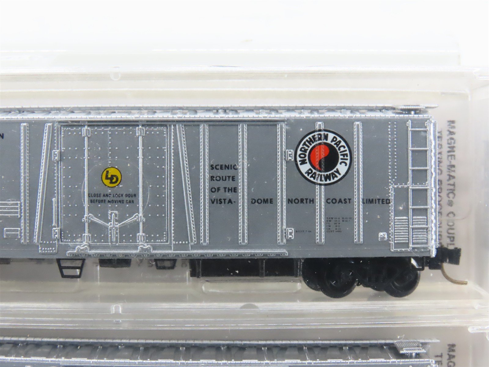 N Micro-Trains MTL 70052 NPM Northern Pacific Mechanical Reefer 2-Pack Sealed