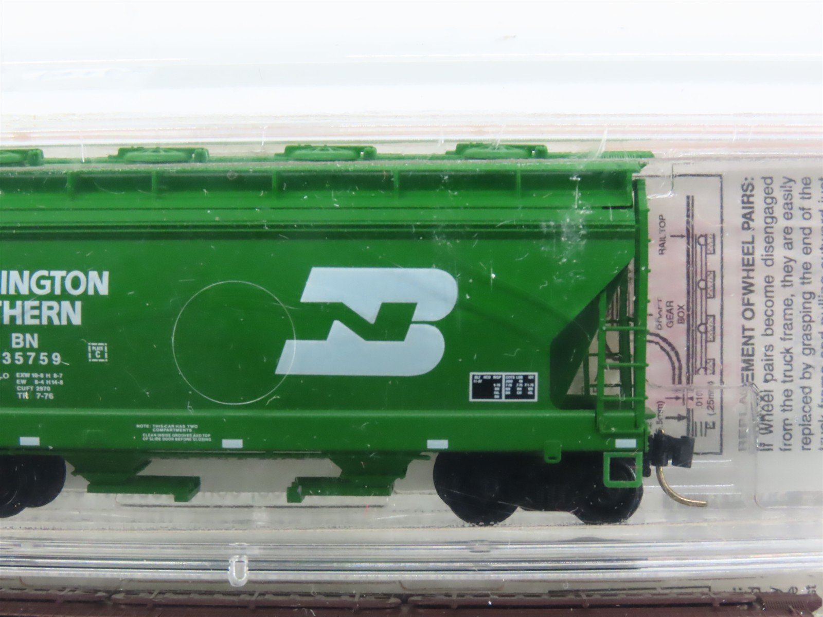 N Scale Micro-Trains MTL 94102 BN/ATSF BNSF Merger Hoppers 2-Pack Sealed