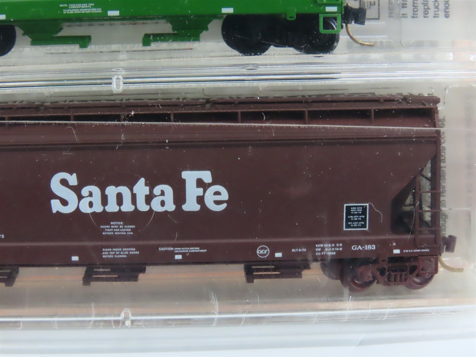 N Scale Micro-Trains MTL 94102 BN/ATSF BNSF Merger Hoppers 2-Pack Sealed