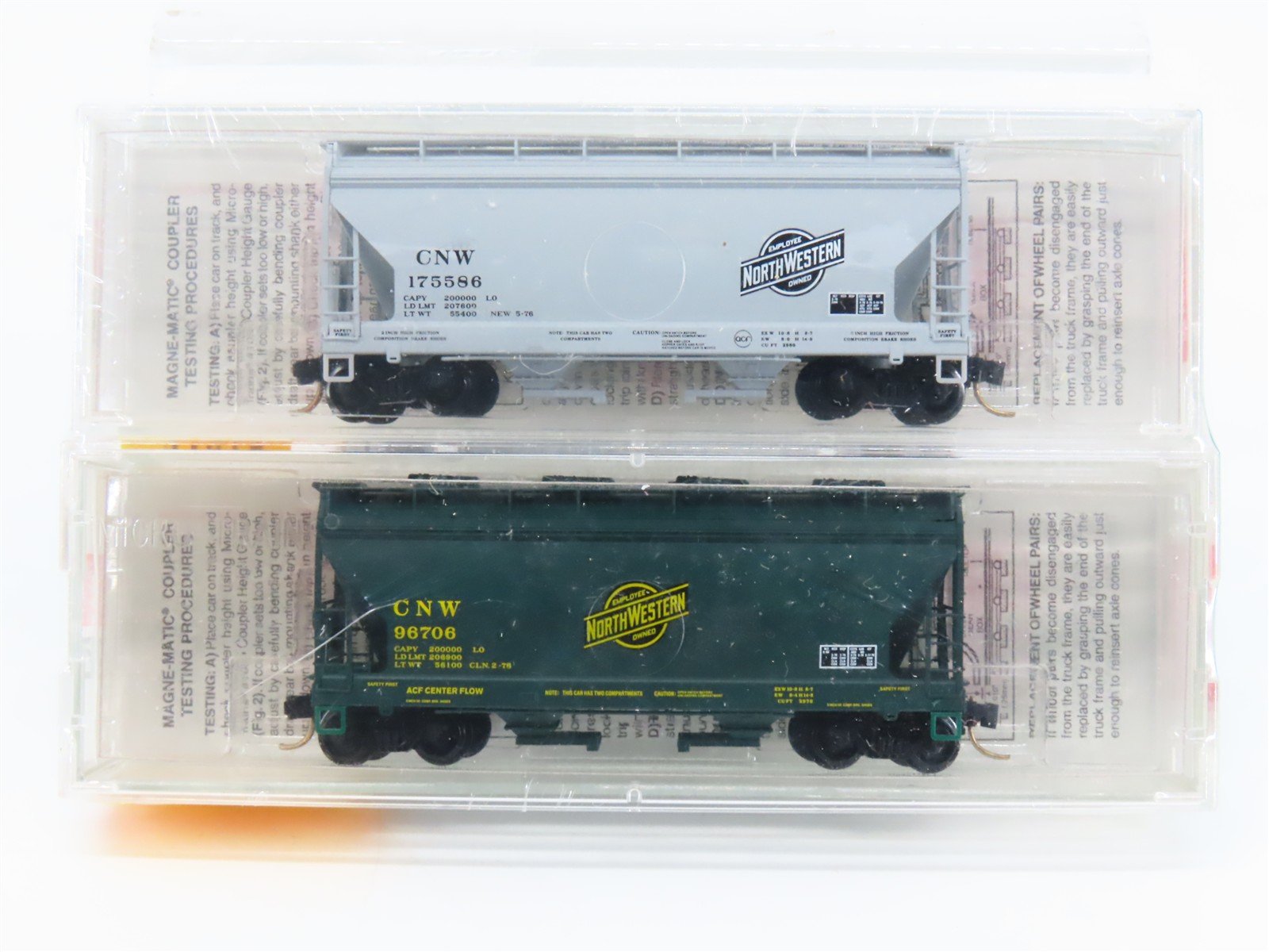 N Scale Micro-Trains MTL 92102 CNW Chicago & North Western Hoppers 2-Pack Sealed