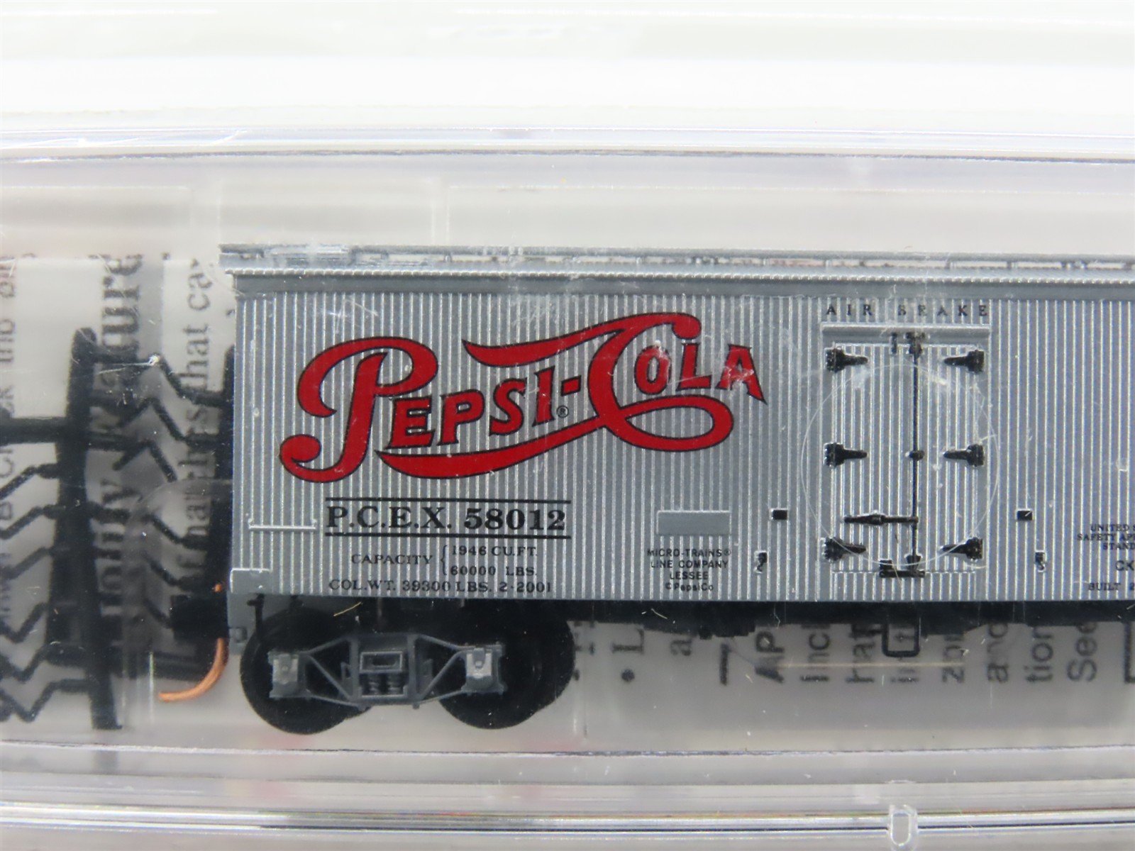 N Scale Micro-Trains MTL 58572 PCEX Pepsi Cola 36' Wood Reefer 2-Pack Sealed