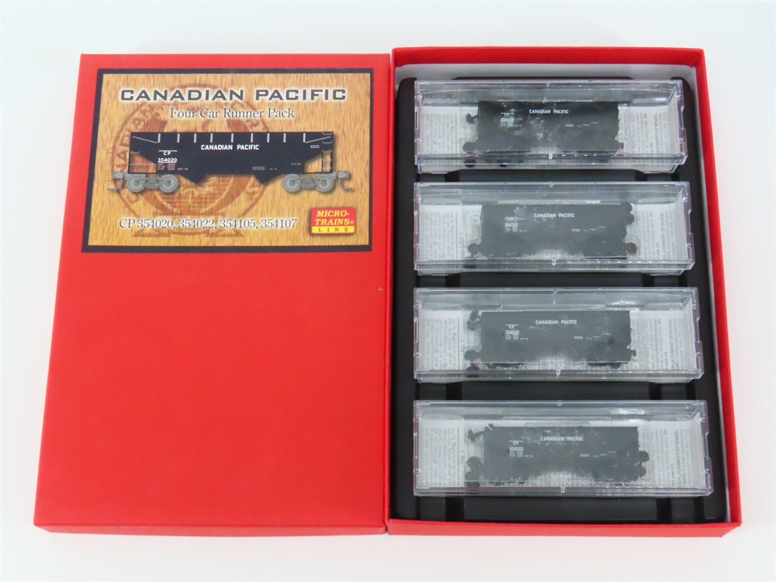 N Micro-Trains MTL 993 00 003 CP Canadian Pacific Hoppers 4-Car Runner Pack