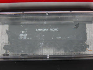 N Micro-Trains MTL 993 00 003 CP Canadian Pacific Hoppers 4-Car Runner Pack