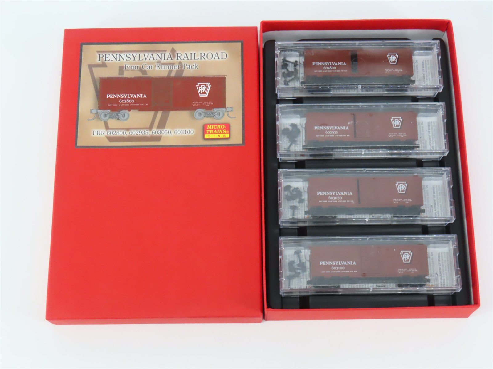 N Scale Micro-Trains MTL 993 00 001 PRR Pennsylvania Box Cars 4-Car Runner Pack